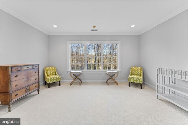 Building Photo - 8541 Old Dominion Dr