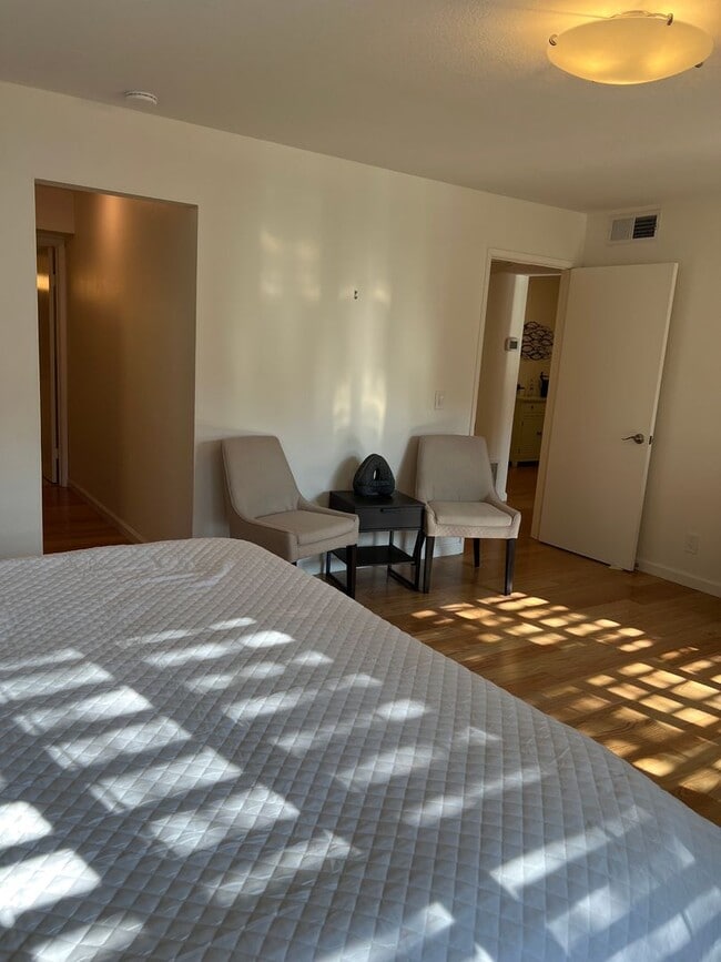 Building Photo - 2740 Ptarmigan Dr