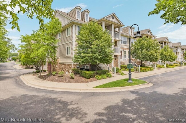 Building Photo - 1071 Beaver Run