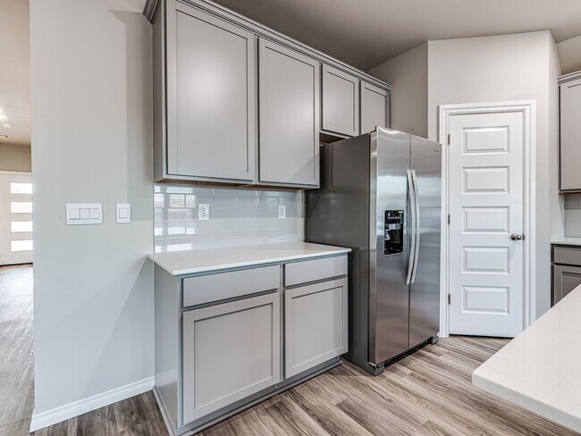 Building Photo - Beautiful brand new home + Deer Creek Schools + 4 bedrooms