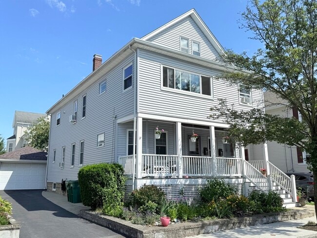 Primary Photo - 67 Pinkert St