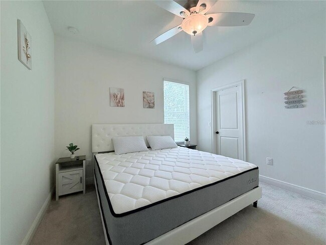 Building Photo - 6456 Doe Path Ct