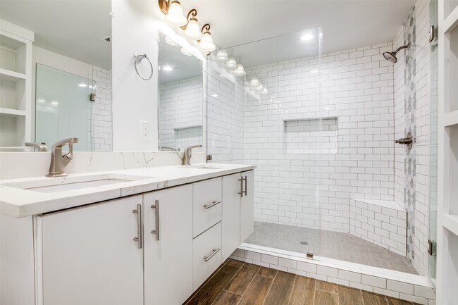 Building Photo - 4409 Rawley St