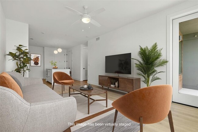 Building Photo - 1701 Simond Ave Ave