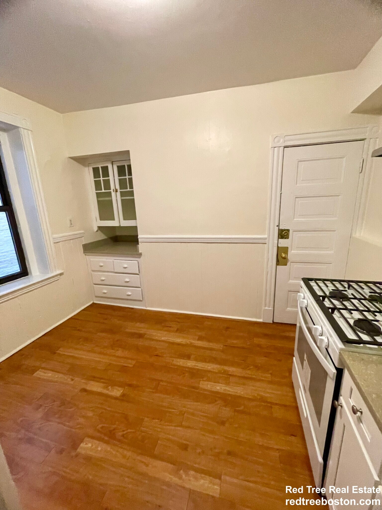 Building Photo - 875 Massachusetts Ave