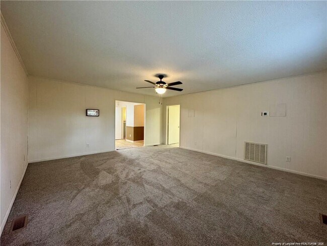 Building Photo - 400 Harrill Cir