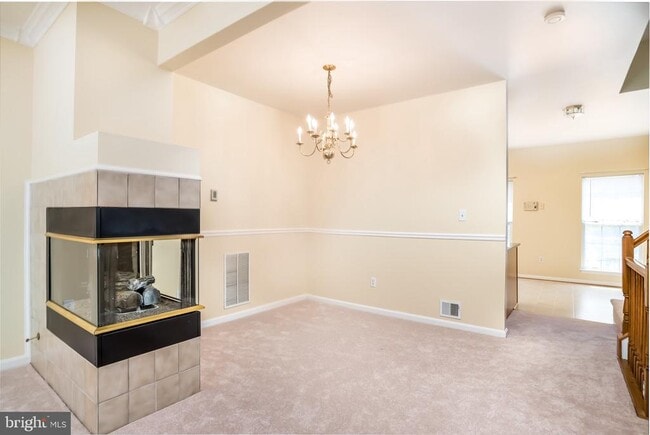 Building Photo - 5552 Jowett Ct