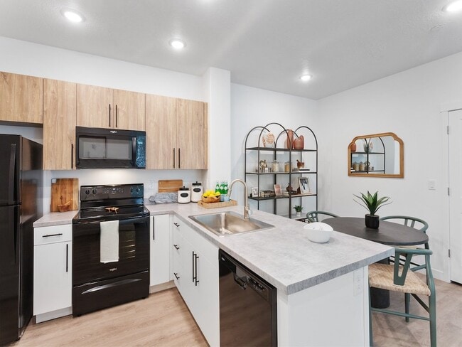 Open Concept Kitchen - The Veridian Apartments & Townhomes