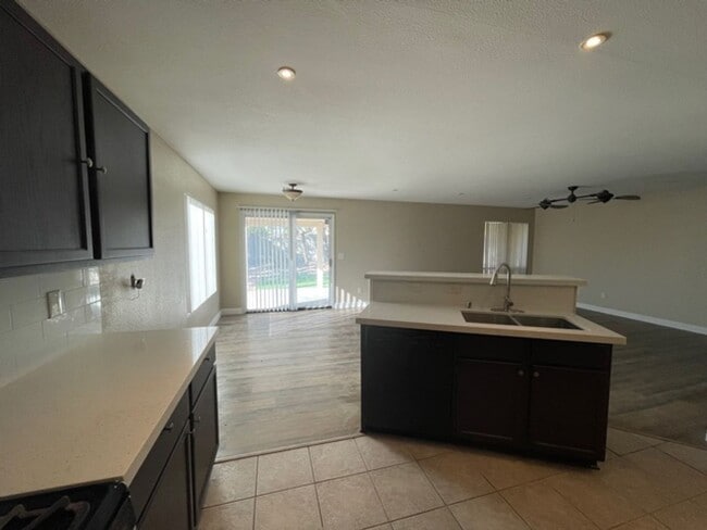 Building Photo - 5227 Joshua Jose St