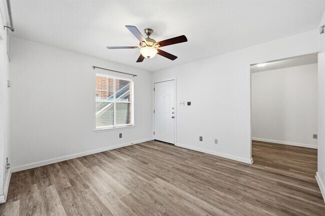 Building Photo - 2500 Burleson Rd