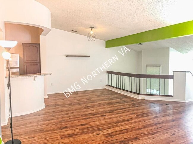 Building Photo - 11013 Villaridge Ct