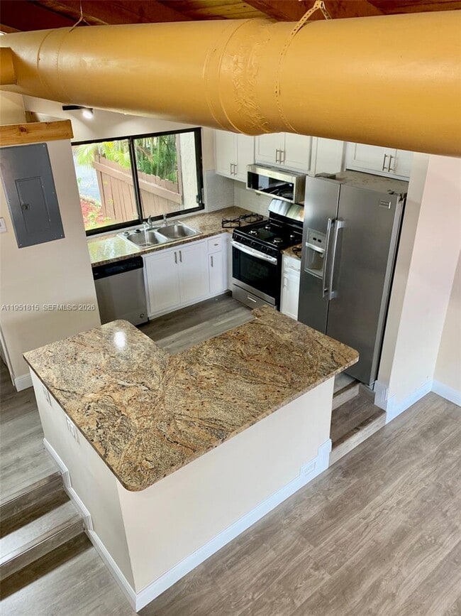 Building Photo - 11318 SW 114th Cir Terrace