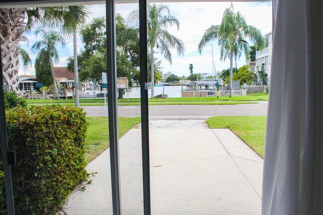 Building Photo - 178 175th Ave E