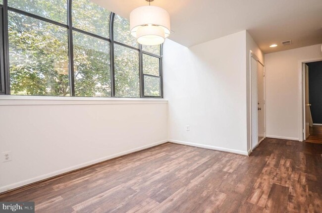 Building Photo - 10993 Thrush Ridge Rd