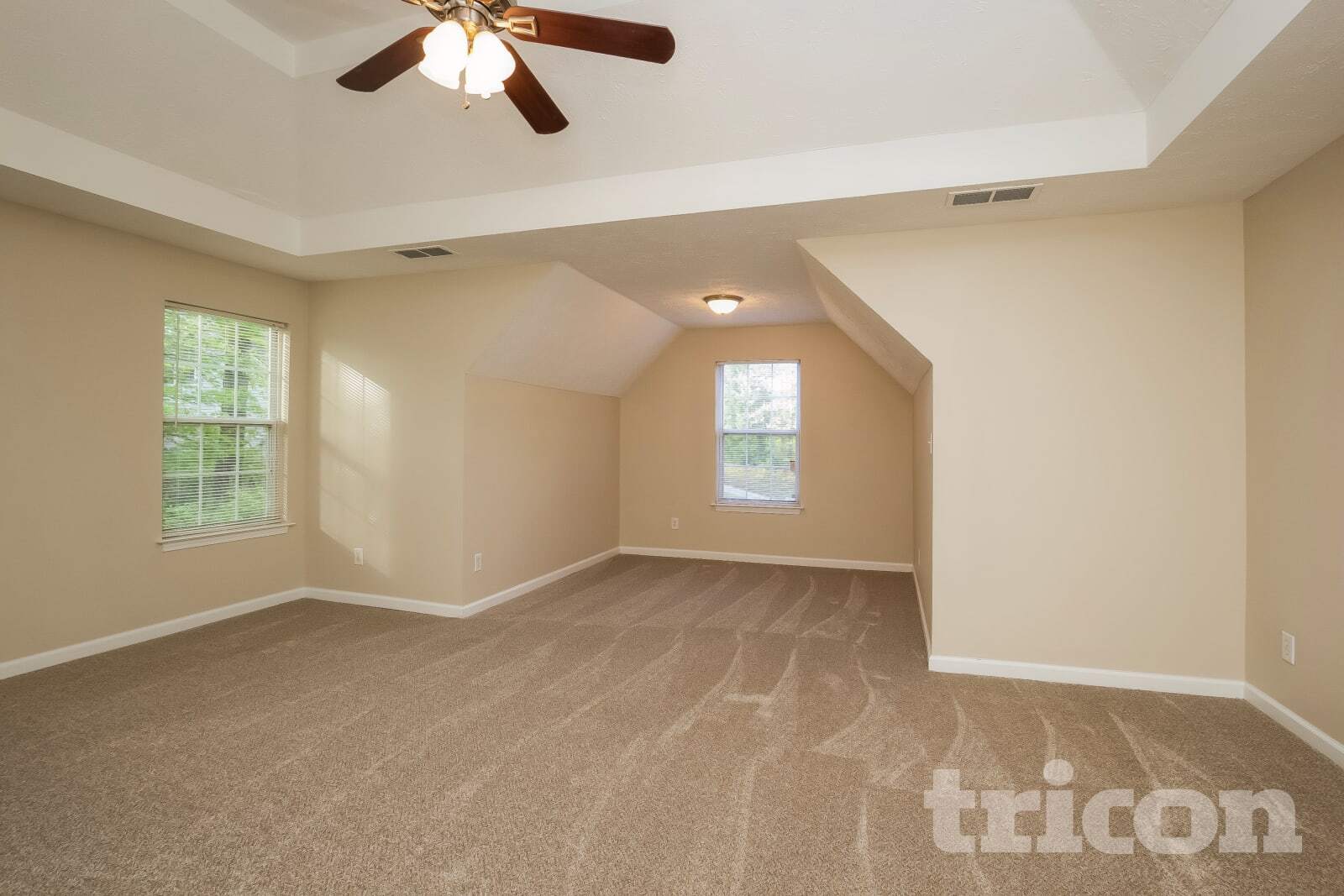 Building Photo - 2255 Hamilton Parc Ln