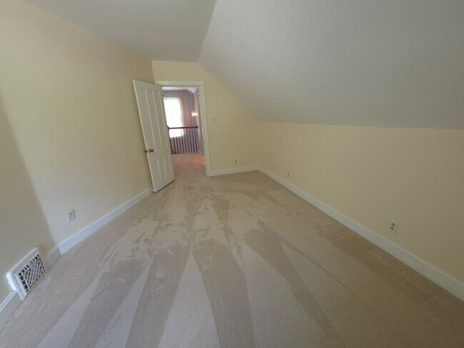 Building Photo - Single Family Home in Averill Park Schools