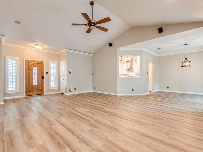 Building Photo - 808 Timber Trail