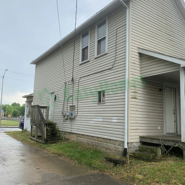 Building Photo - 1908 N E St