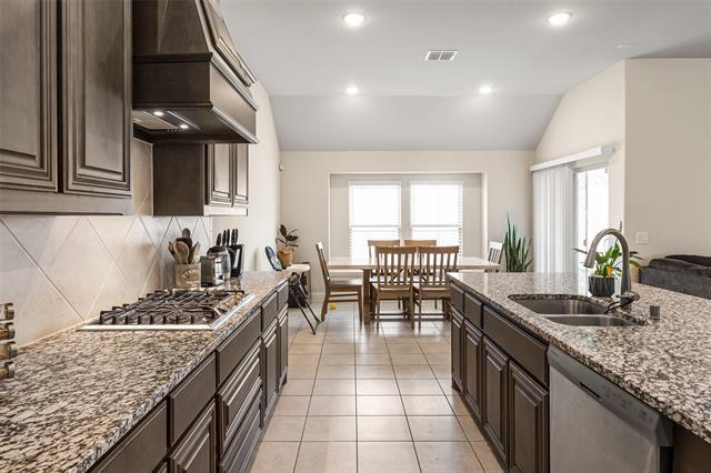 Building Photo - 1514 Nighthawk Ln