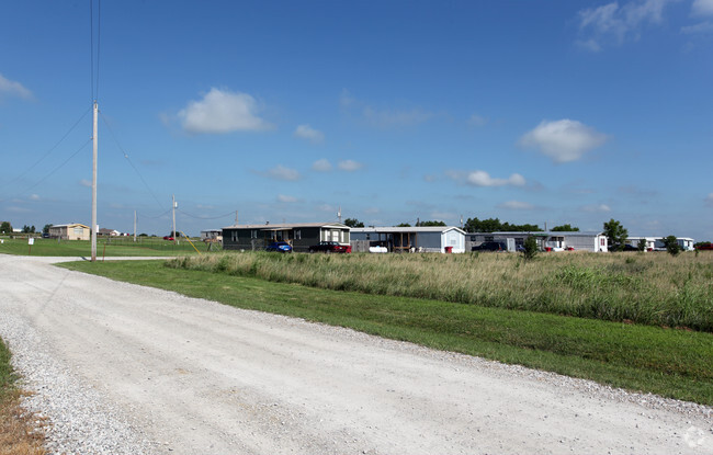 Primary Photo - 9550 S Us-169 Hwy