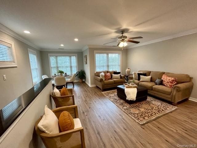 Building Photo - 1708 Vista View Dr