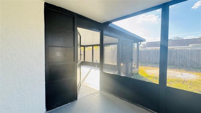 Building Photo - 3145 Munson St