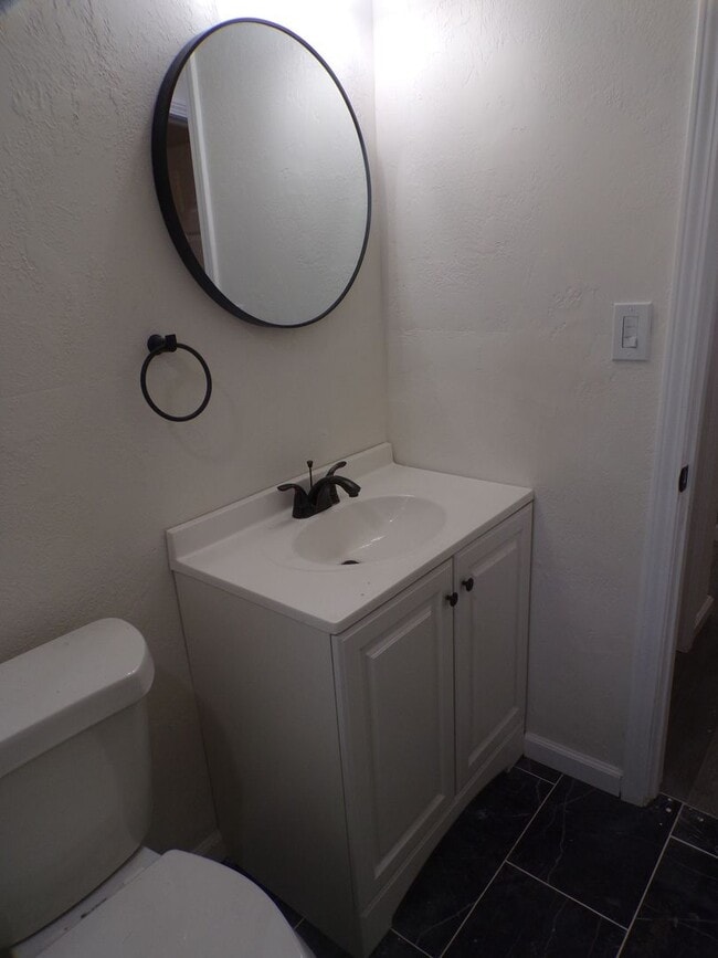 Building Photo - Great redo across the street form Pat Henry Elementary School