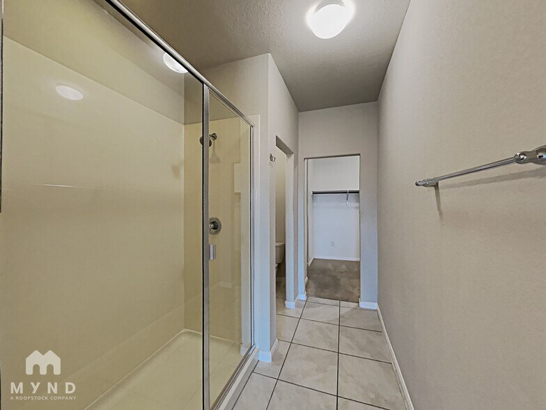 Building Photo - 1129 La Conterra Blvd