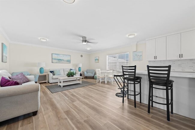 Building Photo - 5720 NE 22nd Way