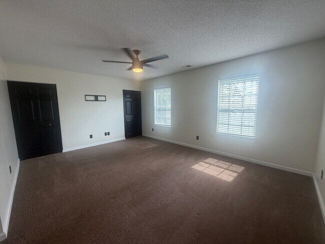 Building Photo - 1755 Polaris Dr