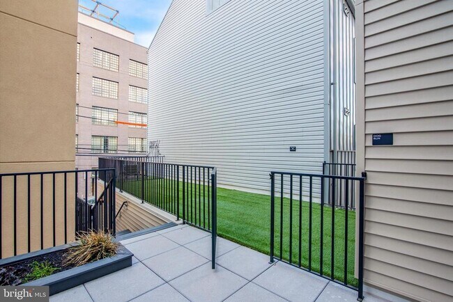 Building Photo - 1643 N 2nd St