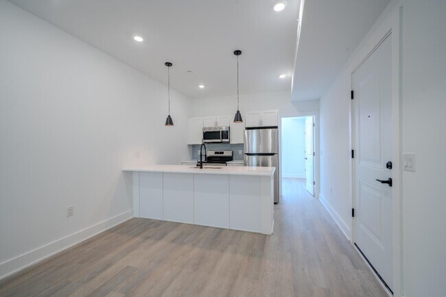 Building Photo - 1710 N 24th St