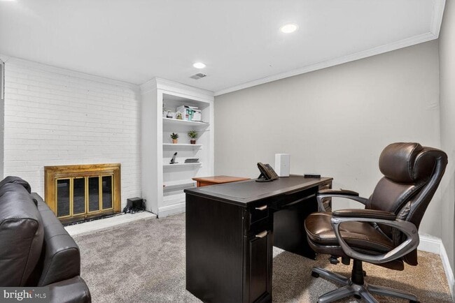 Building Photo - 4854 Langer Ln