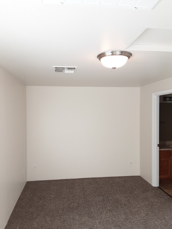 Building Photo - 1872 NE Fairview Ave