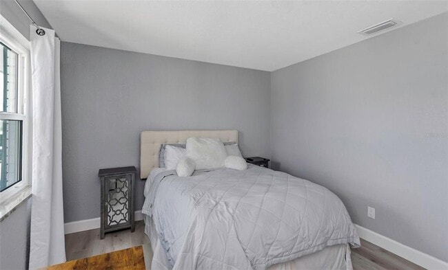 Building Photo - 2630 St Joseph Dr W