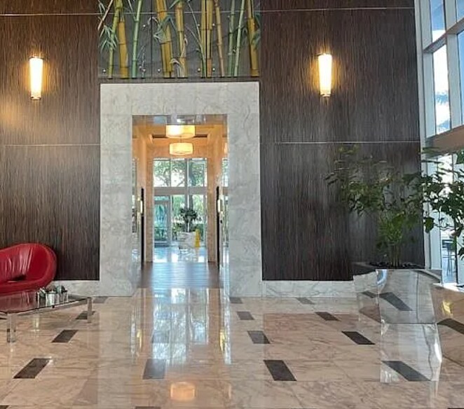 Building Photo - 185 SW 7th St