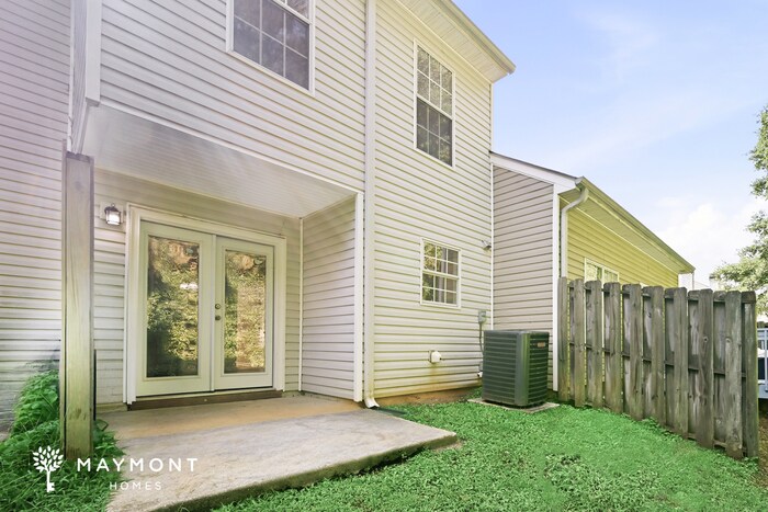 Building Photo - 6560 Wellington Chase Ct