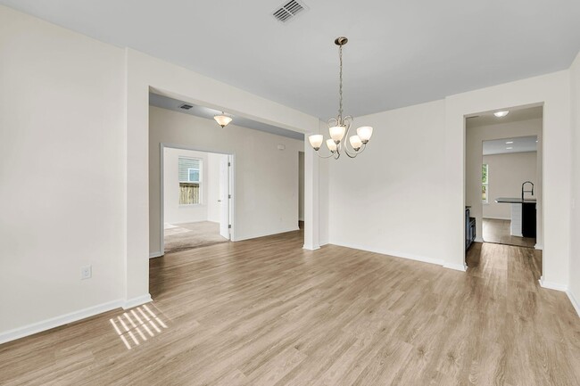 Building Photo - 316 Beachgrass Ln