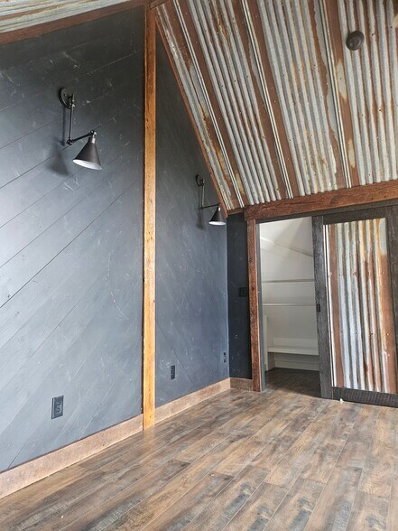 Building Photo - 8405 Boe Rd