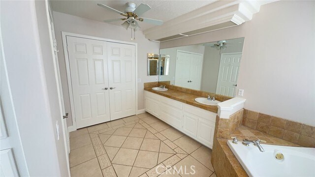 Building Photo - 30186 Lands End Pl