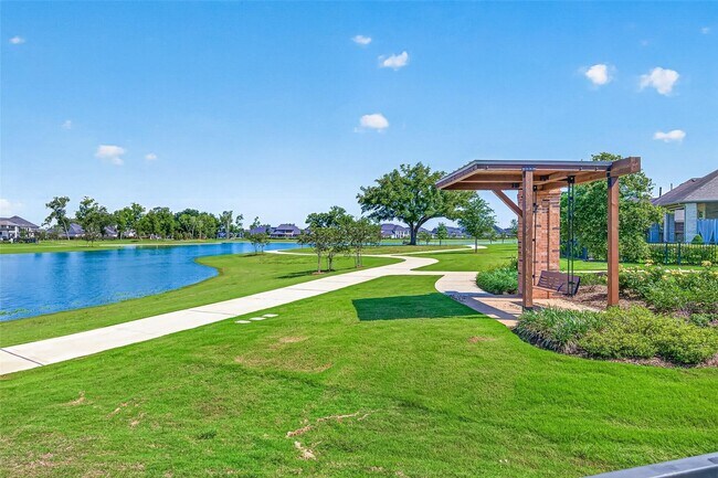 Building Photo - 1635 Delta Oaks Dr