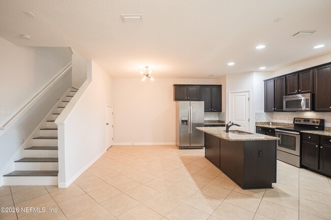 Building Photo - 1708 Sanctuary Way