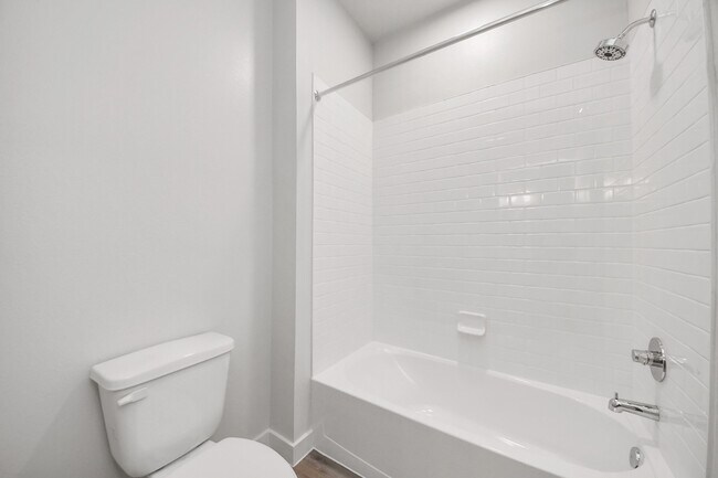 Building Photo - 22022 Ferguson Mdw Ln