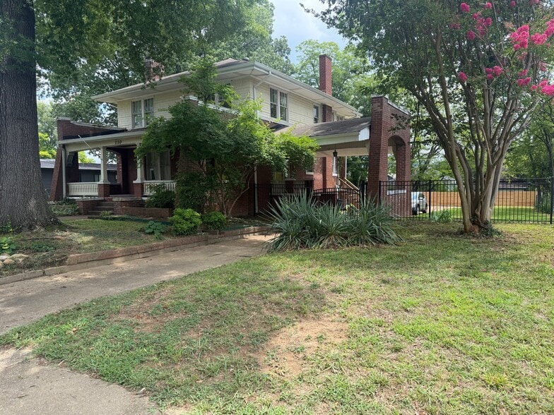 Building Photo - 110 Morningside Dr