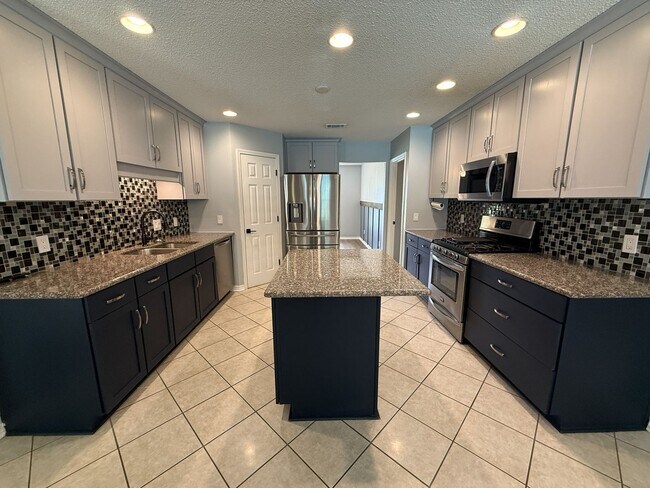 Building Photo - 1137 Carla Dr