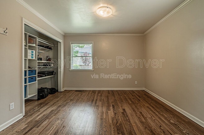 Building Photo - 1070 S Elmira St