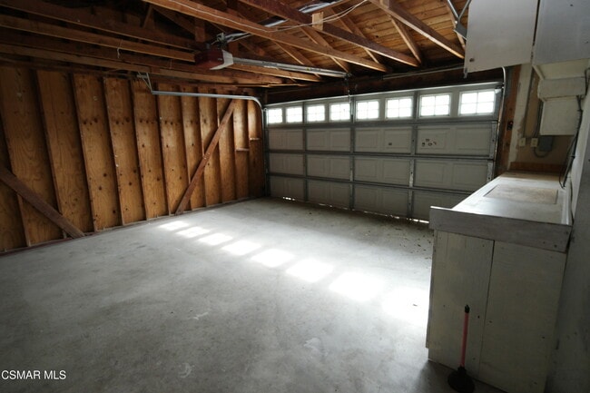 Building Photo - 611 Calle Pensamiento