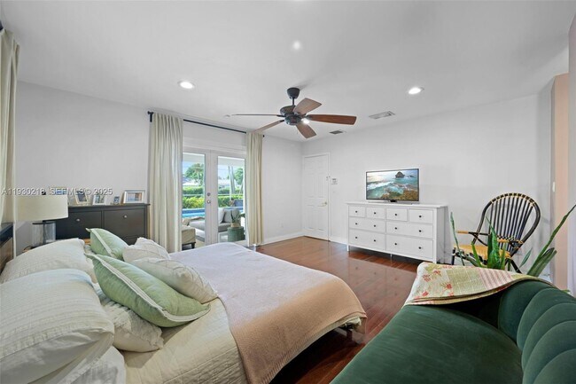 Building Photo - 8330 SW 171st St