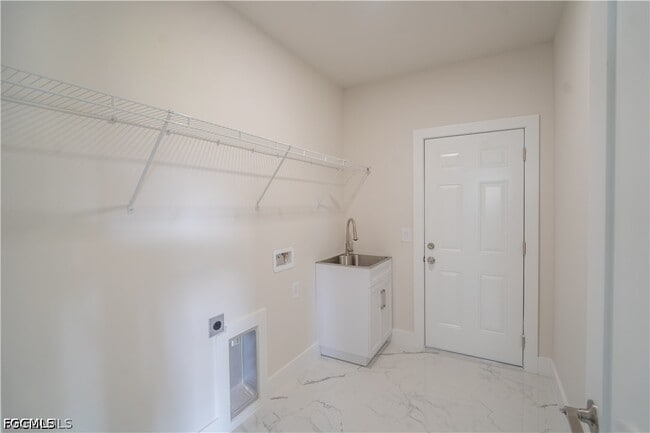 Building Photo - 3728 9th St W