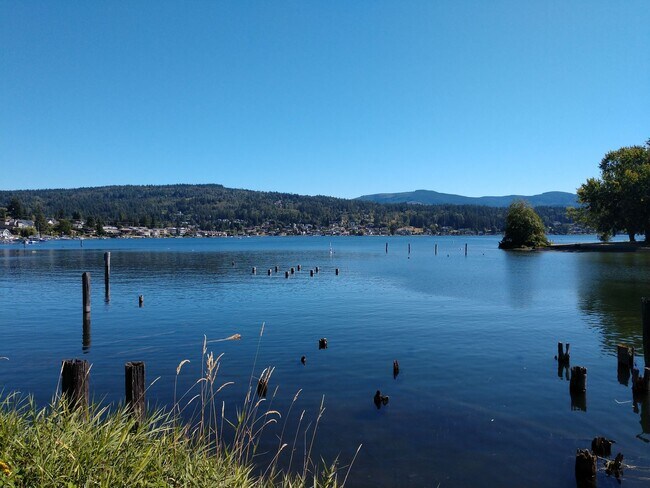 Building Photo - 2235 Electric Ave